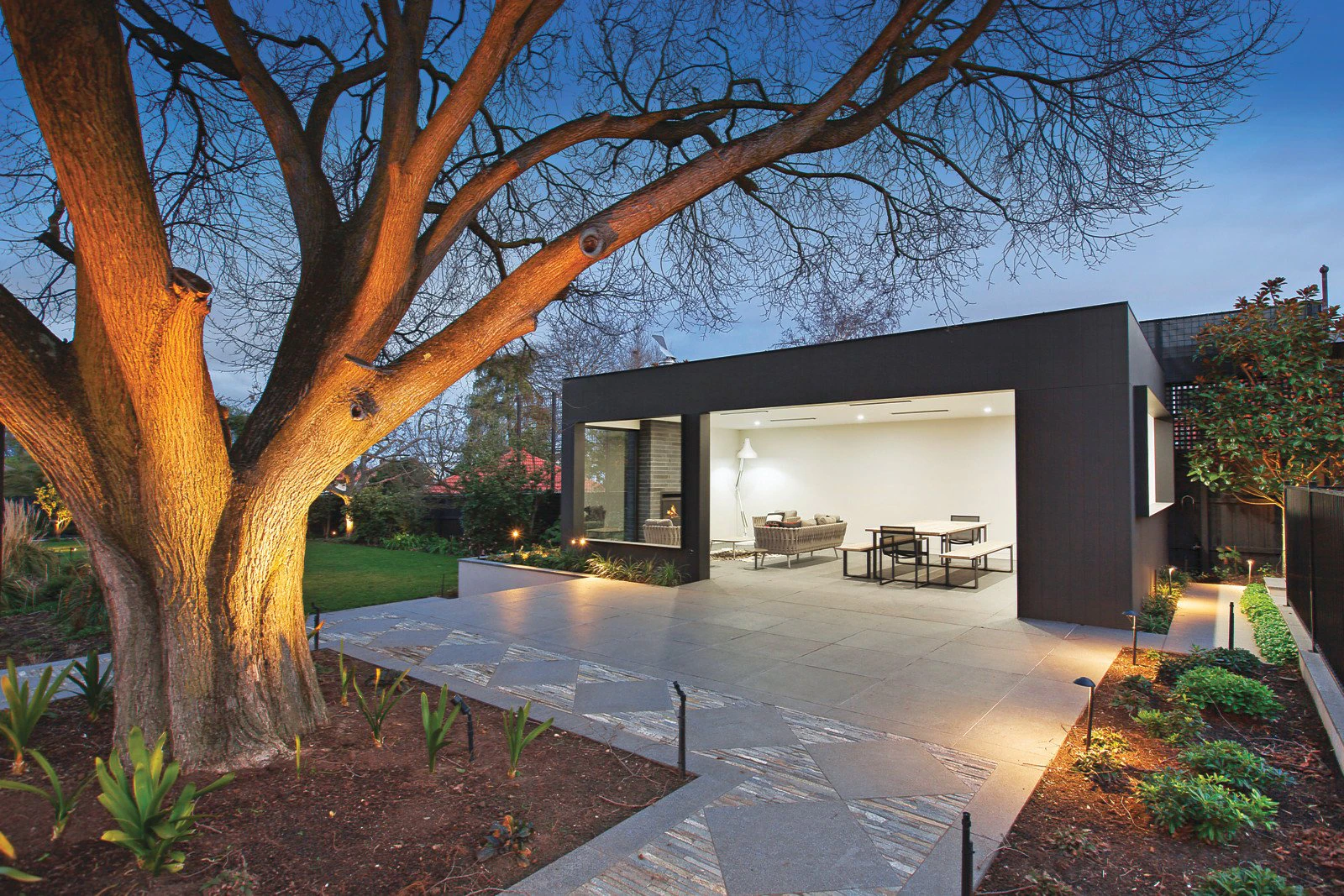 2 Waterloo Street, Camberwell, VIC