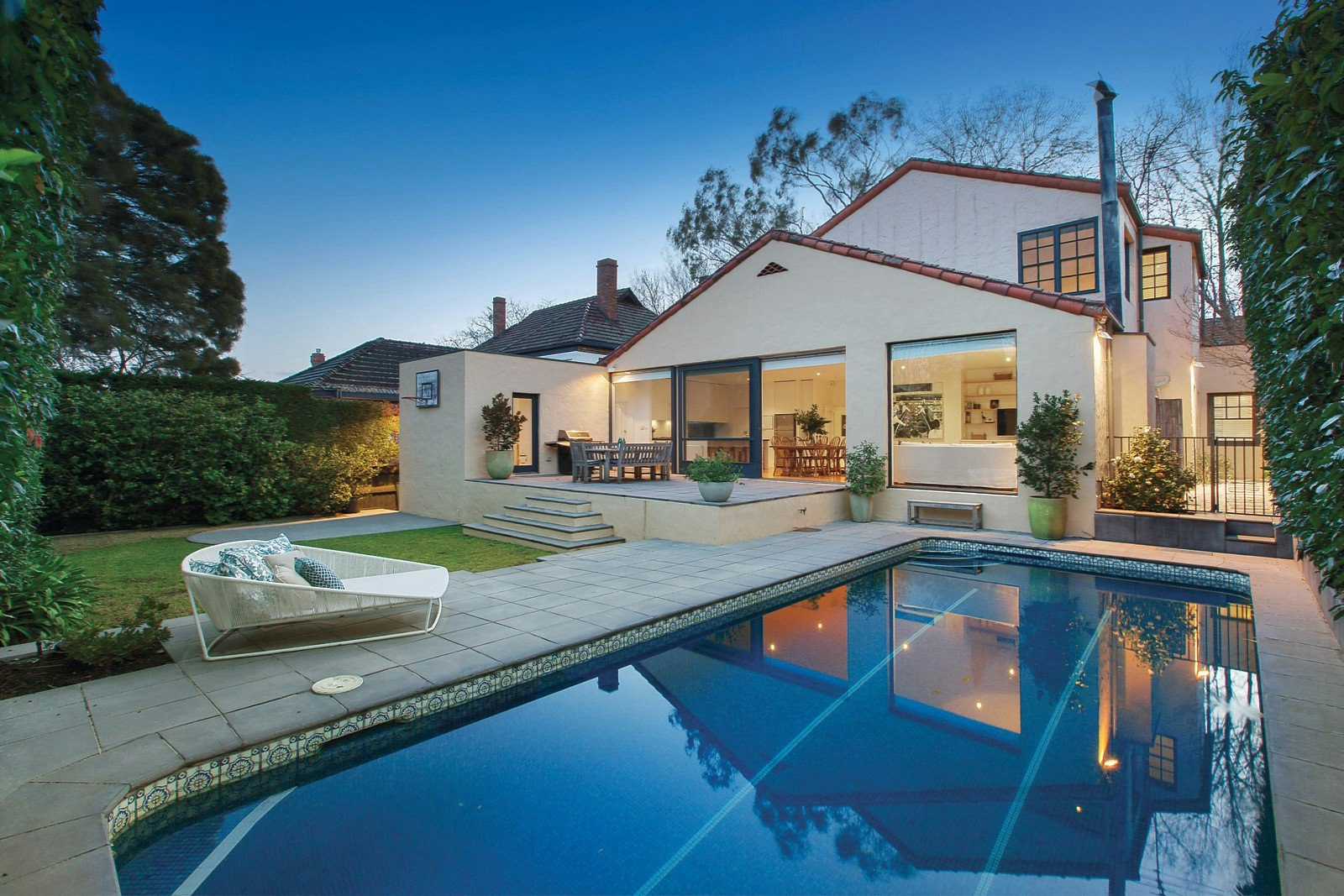 10 Wilks Avenue, Malvern, VIC