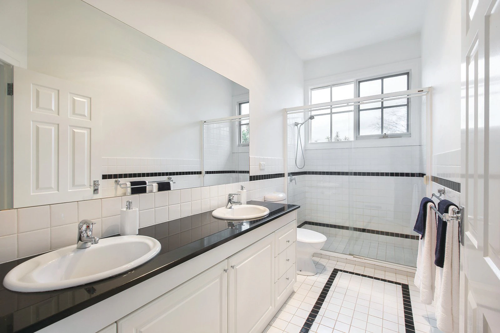 116 Rowell Avenue, Camberwell, VIC