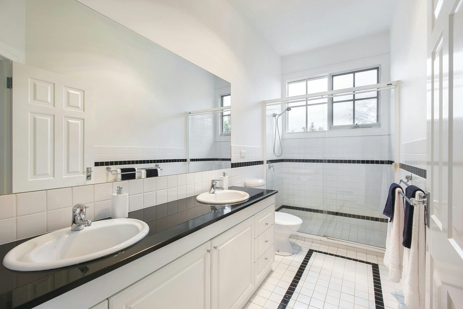 116 Rowell Avenue, Camberwell, VIC