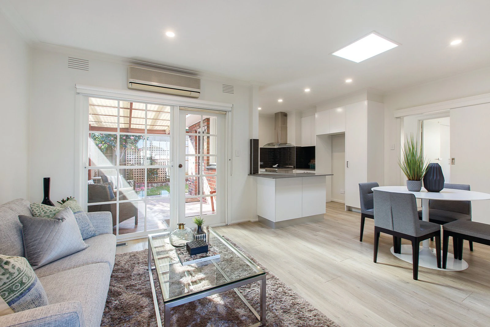 957 Riversdale Road, Surrey Hills, VIC