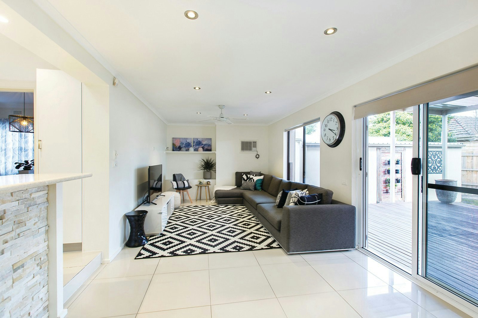 582 Waverley Road, Malvern East, VIC