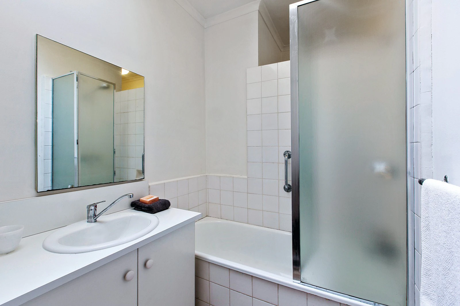 4/5 Leopold Street, Glen Iris, VIC