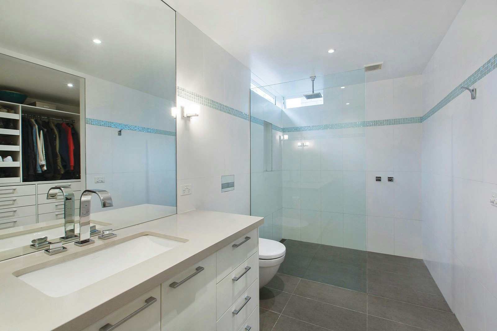 56 View Street, Mont Albert, VIC