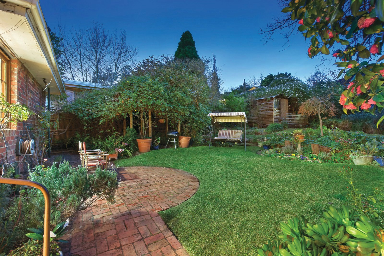 36 Dudley Parade, Canterbury, VIC