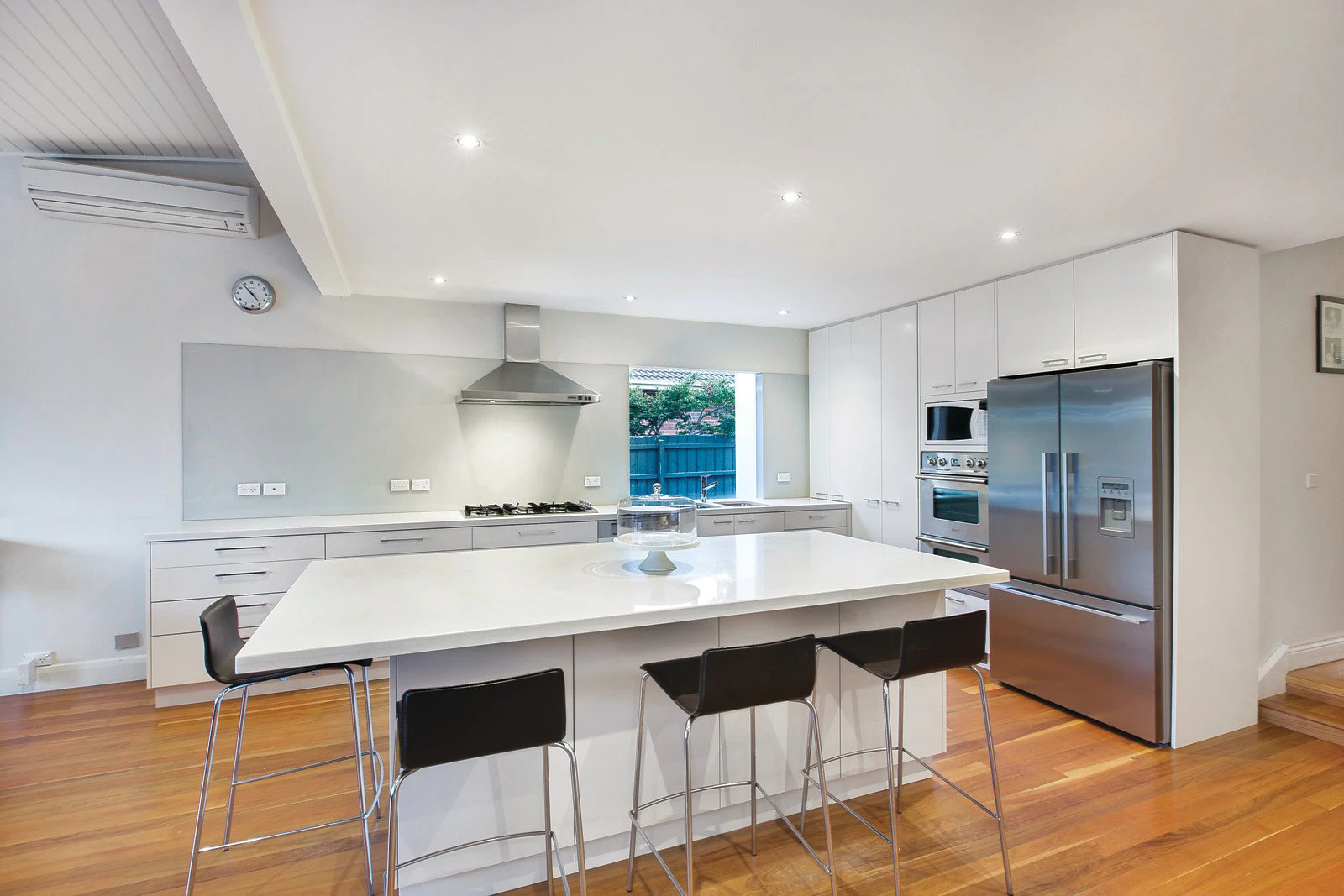 56 View Street, Mont Albert, VIC