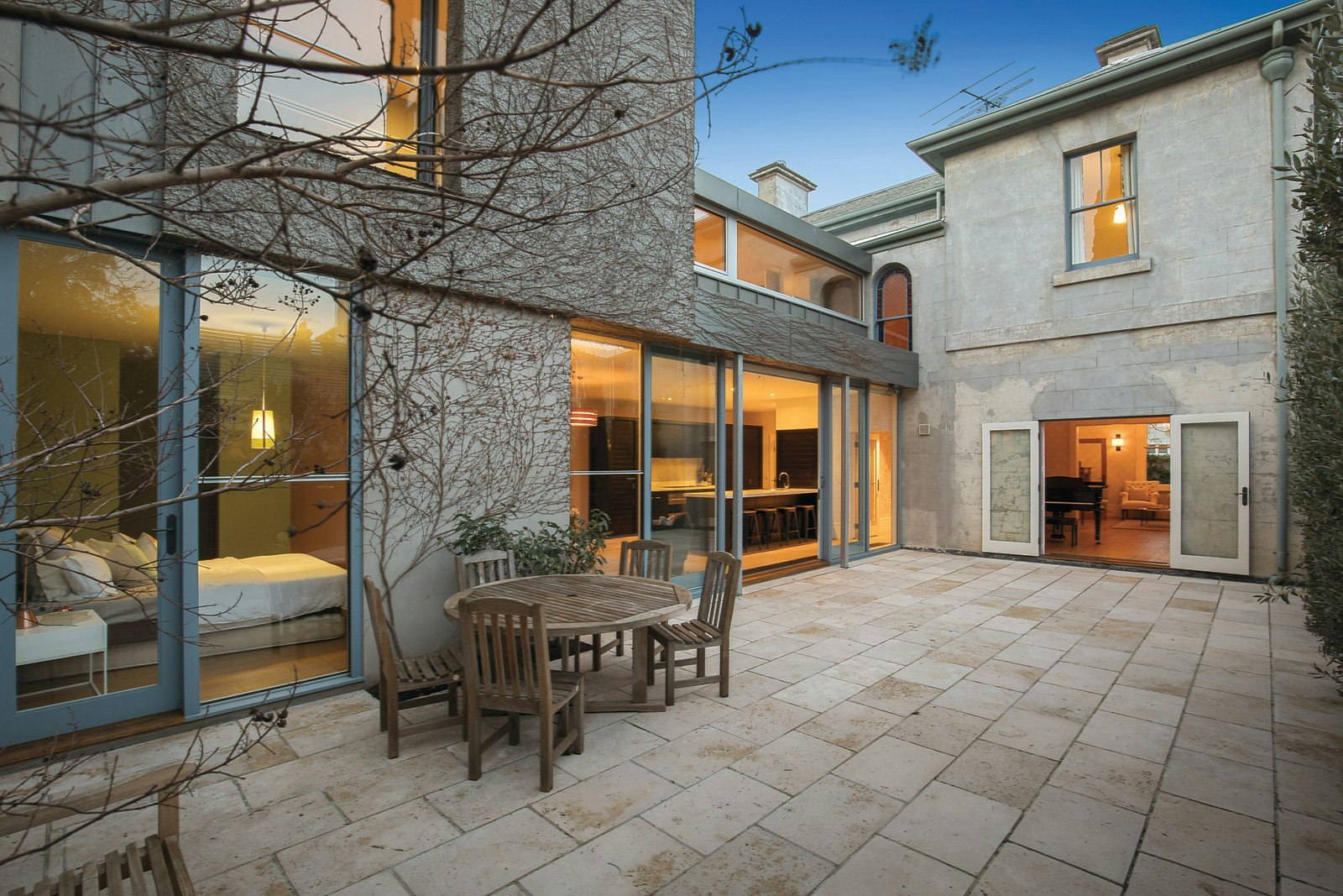 4 Anderson Street, South Melbourne, VIC