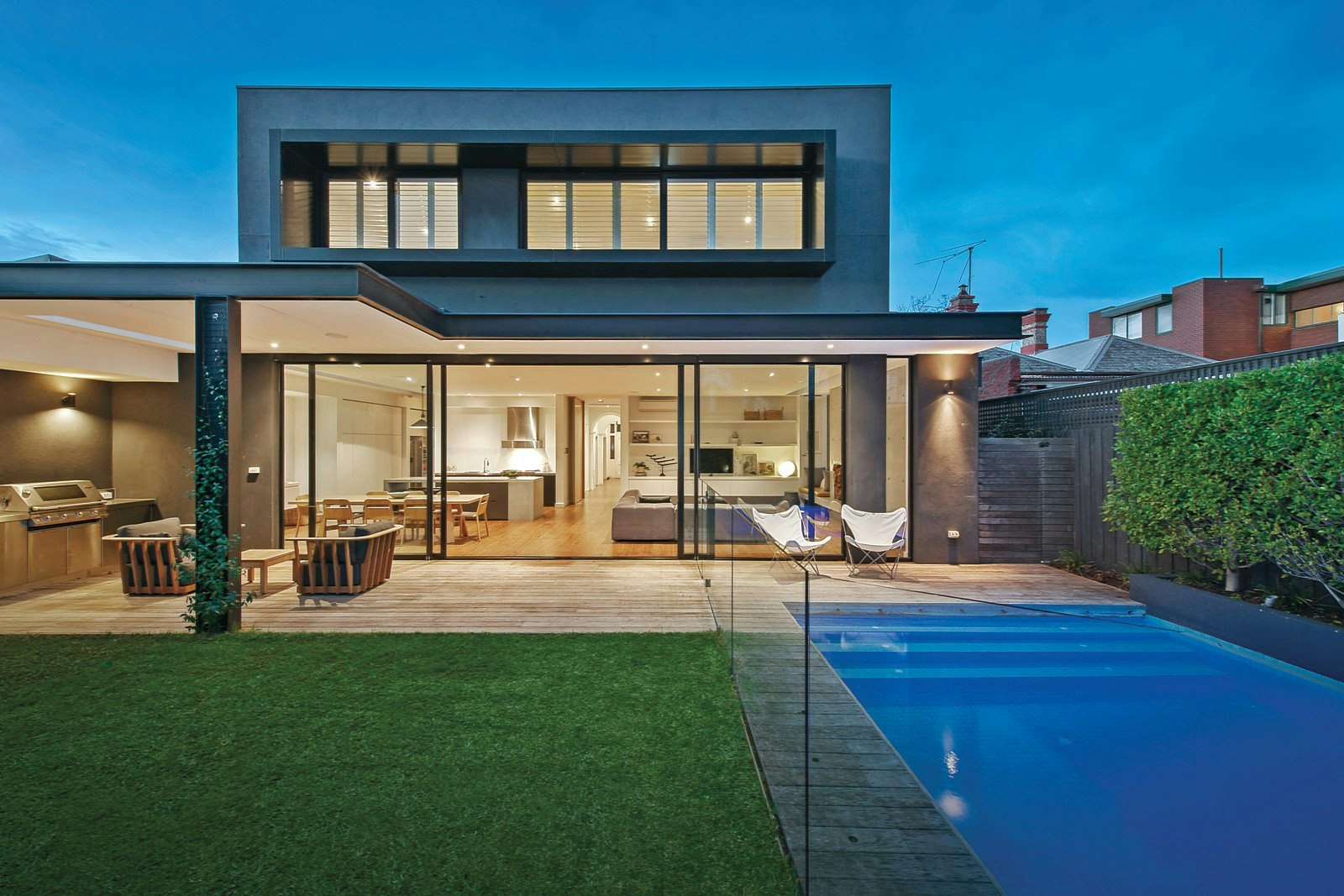 16 Bailey Avenue, Armadale, VIC