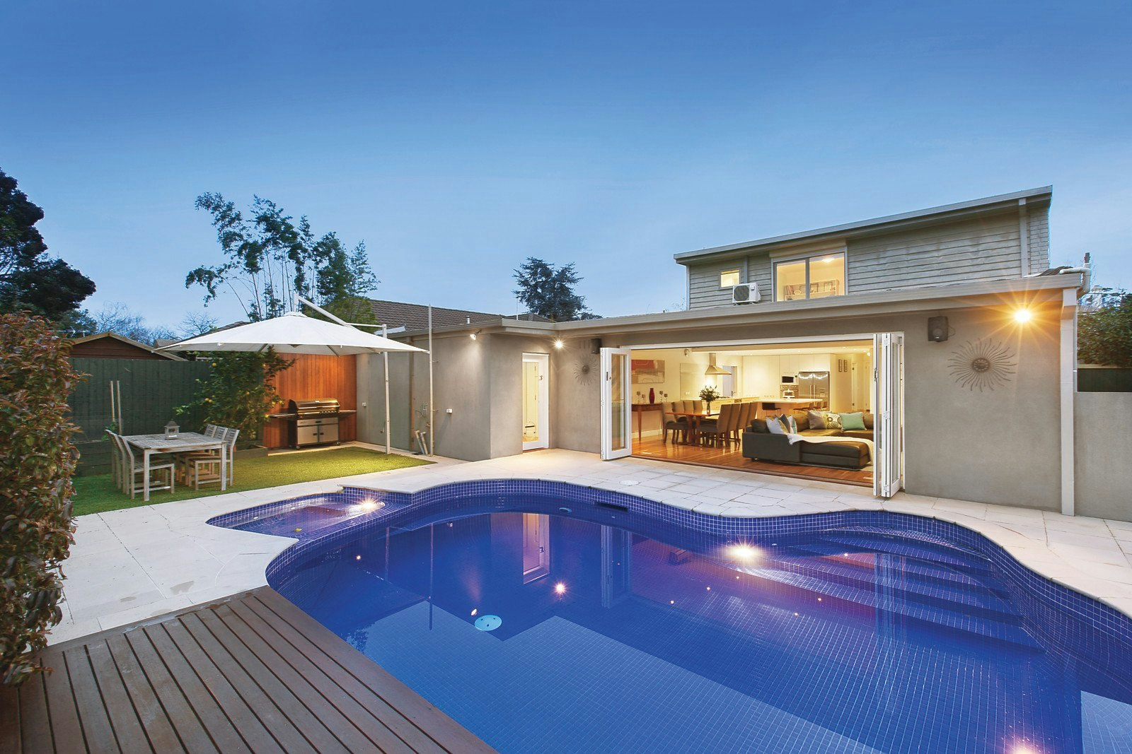 56 View Street, Mont Albert, VIC