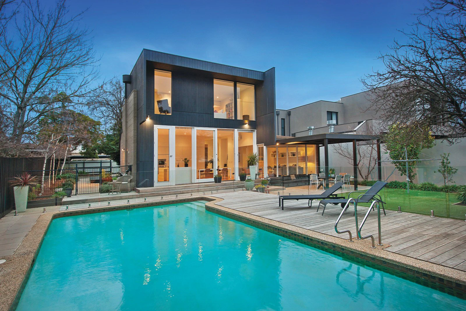 3 Rothesay Avenue, Malvern East, VIC