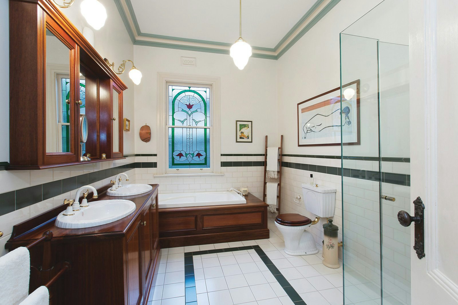 6 Viva Street, Glen Iris, VIC