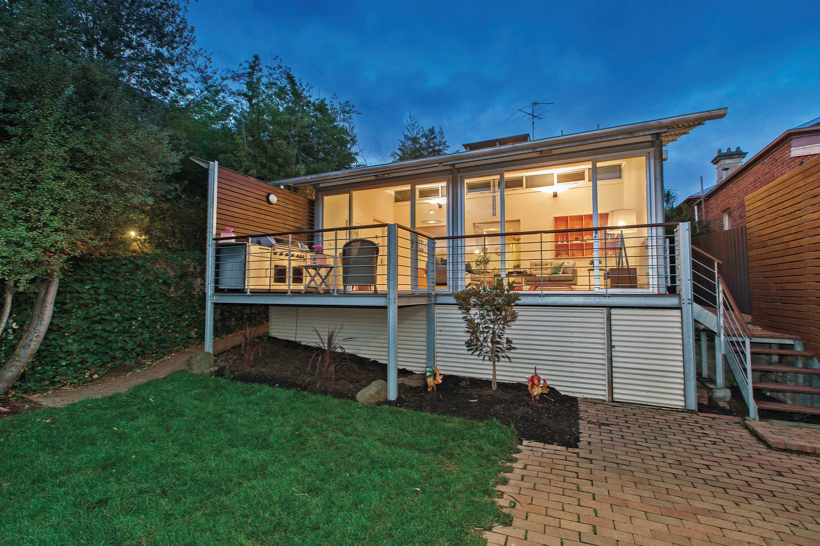 2 Rosney Street, Hawthorn, VIC