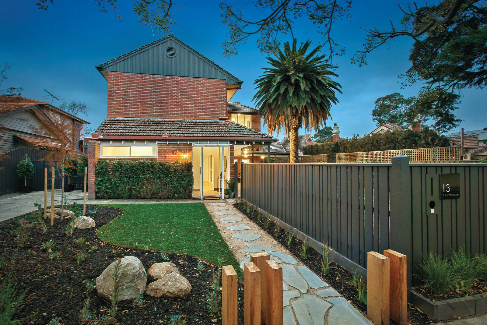 13 St Johns Ave, Mont Albert, VIC