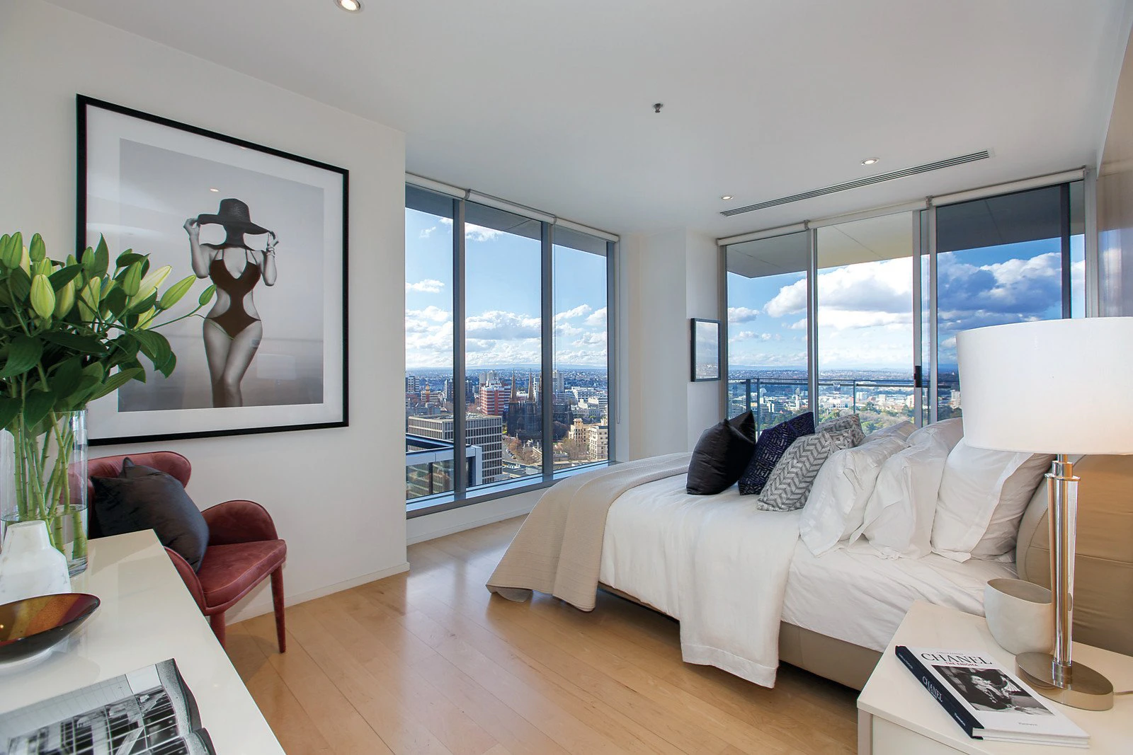 2201/31 Spring Street, Melbourne, VIC