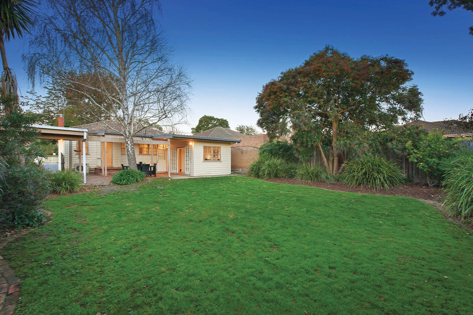 37 Irymple Avenue, Kew East, VIC