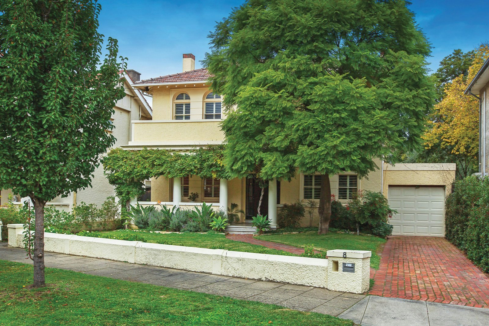 8 Linden Court, Prahran, VIC