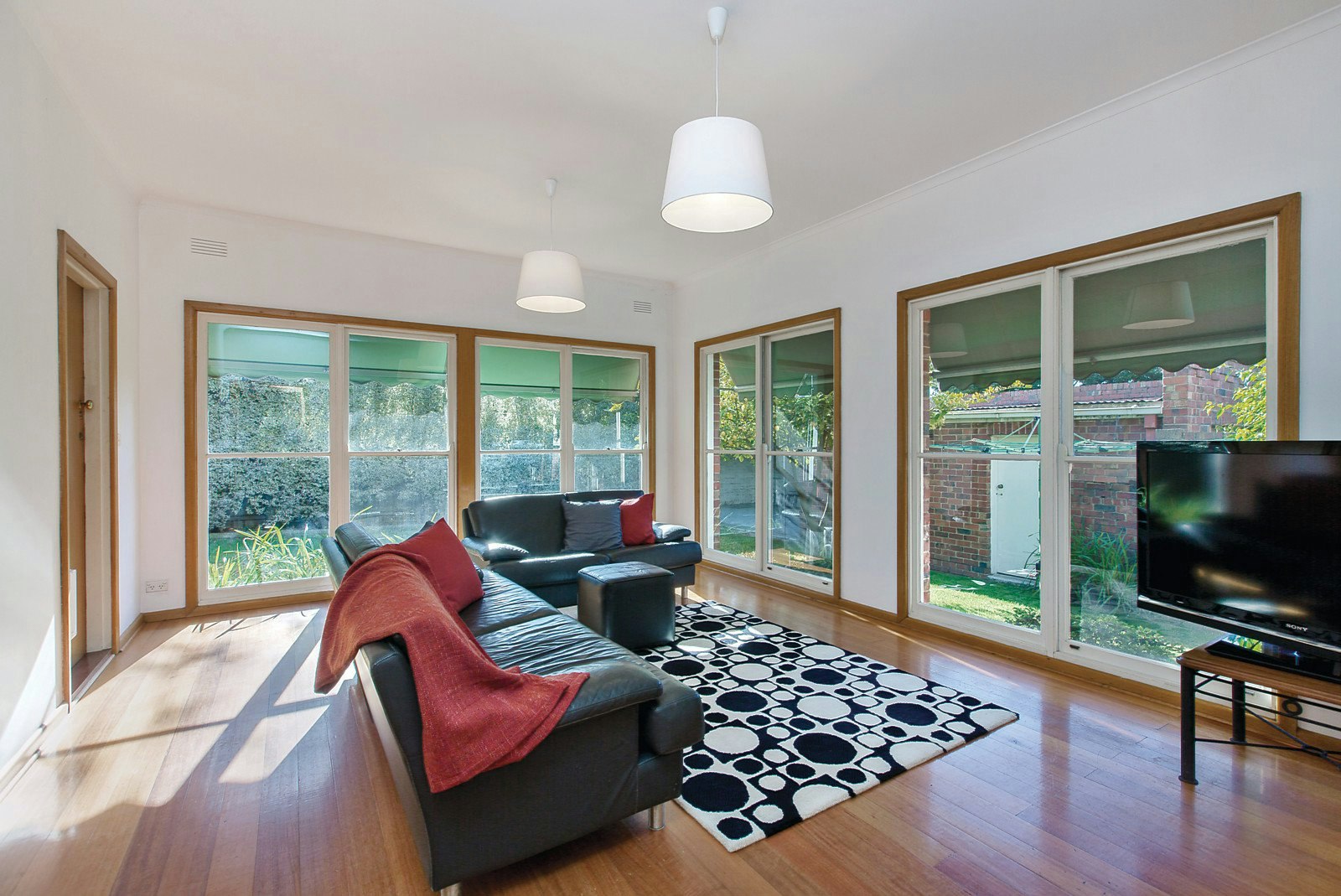 2 Tregarron Avenue, Kew, VIC