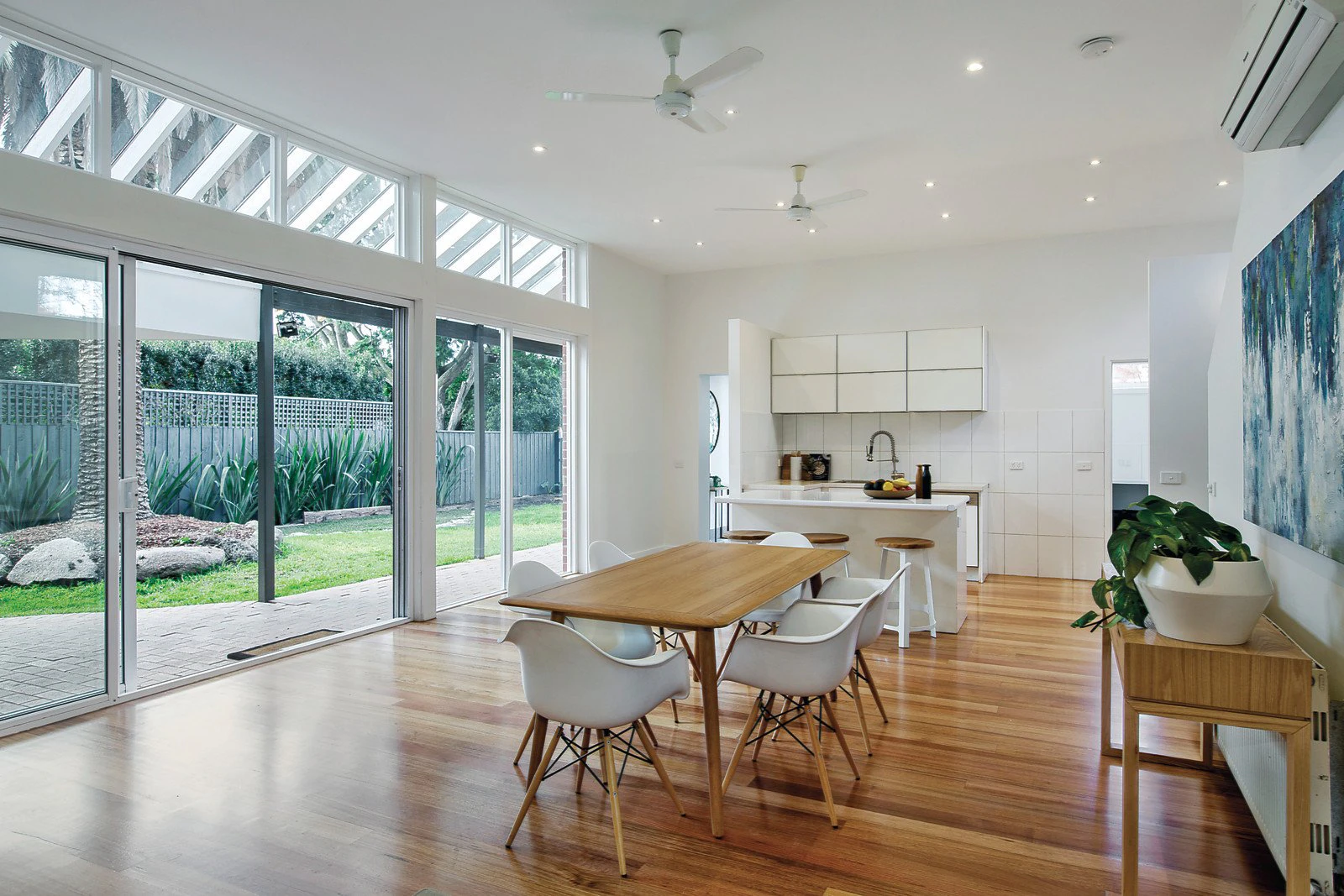 13 St Johns Ave, Mont Albert, VIC