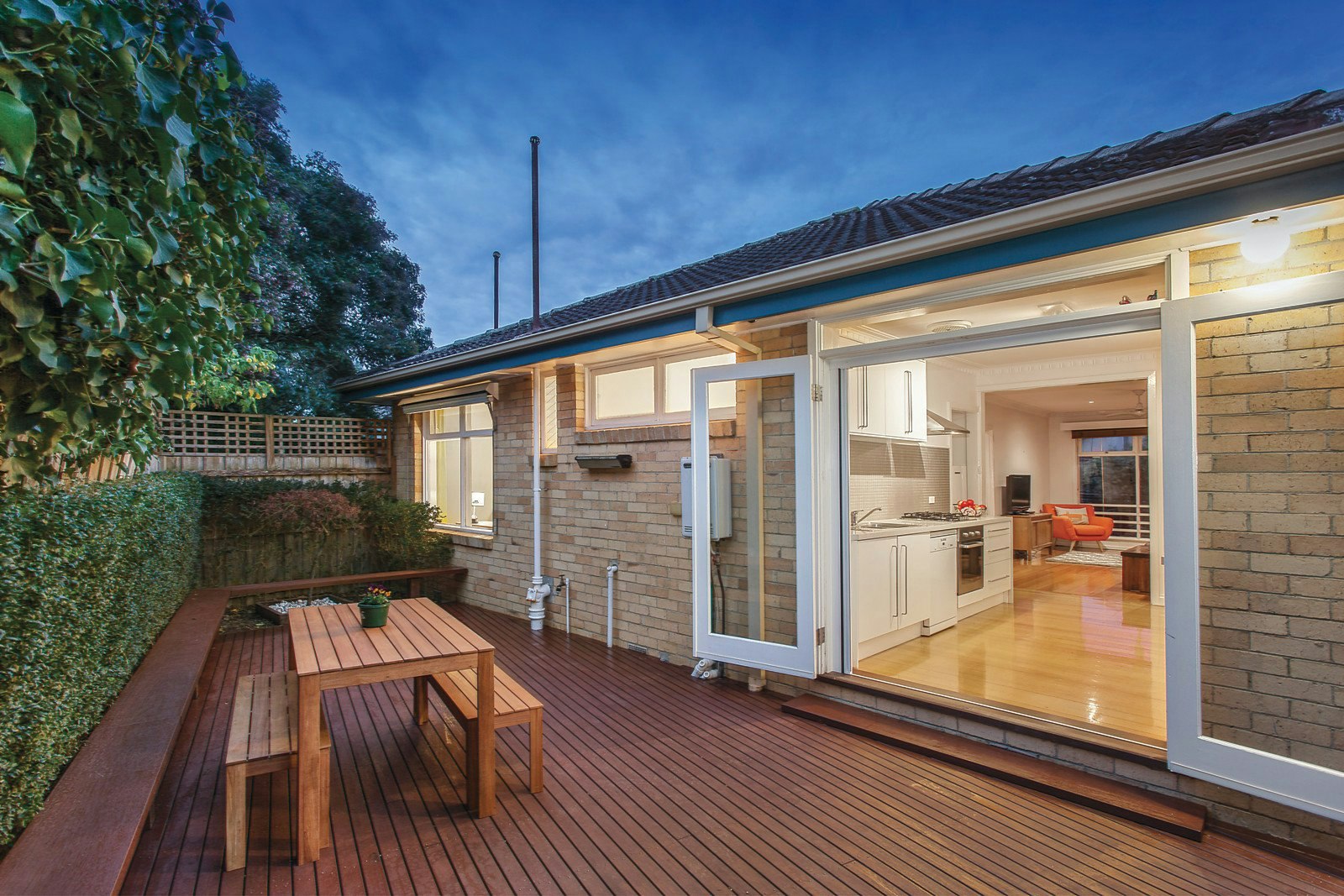 13/4 Hillside Parade, Glen Iris, VIC