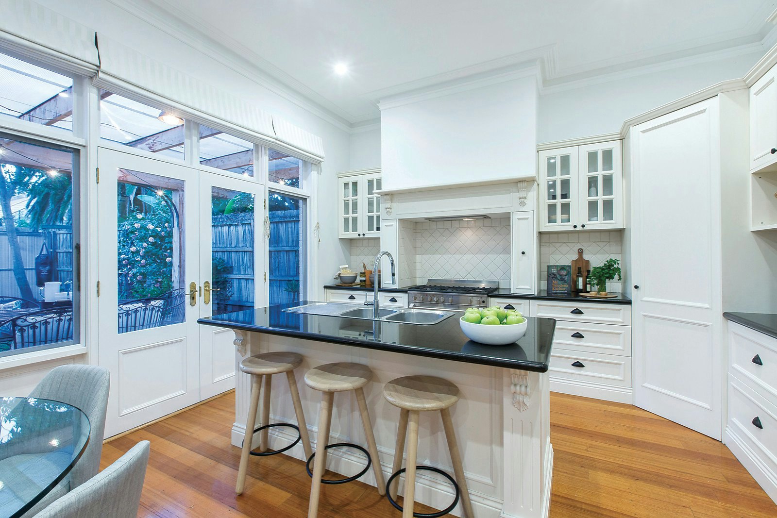 75 Normanby Road, Caulfield North, VIC