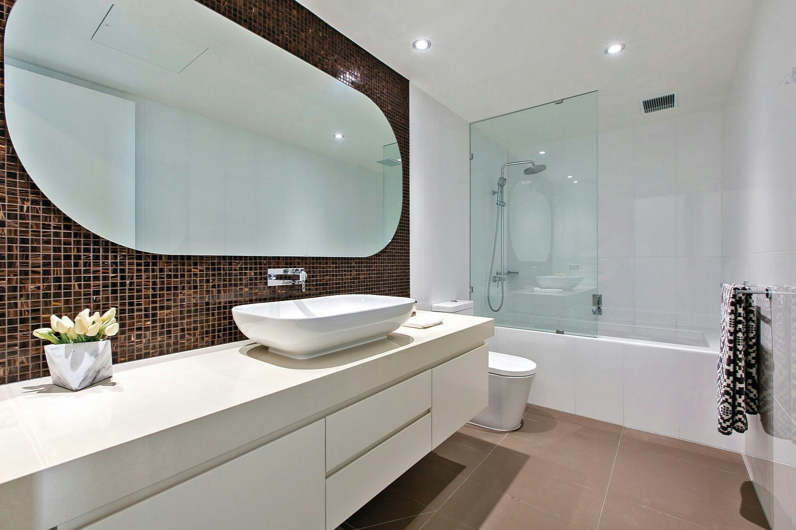 1/8 Cobden Street, Kew, VIC