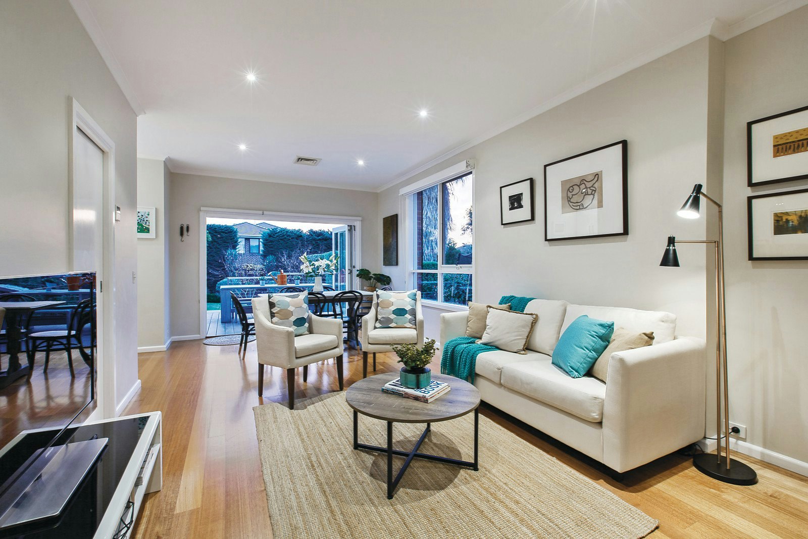 14 Chaleyer Street, Glen Iris, VIC