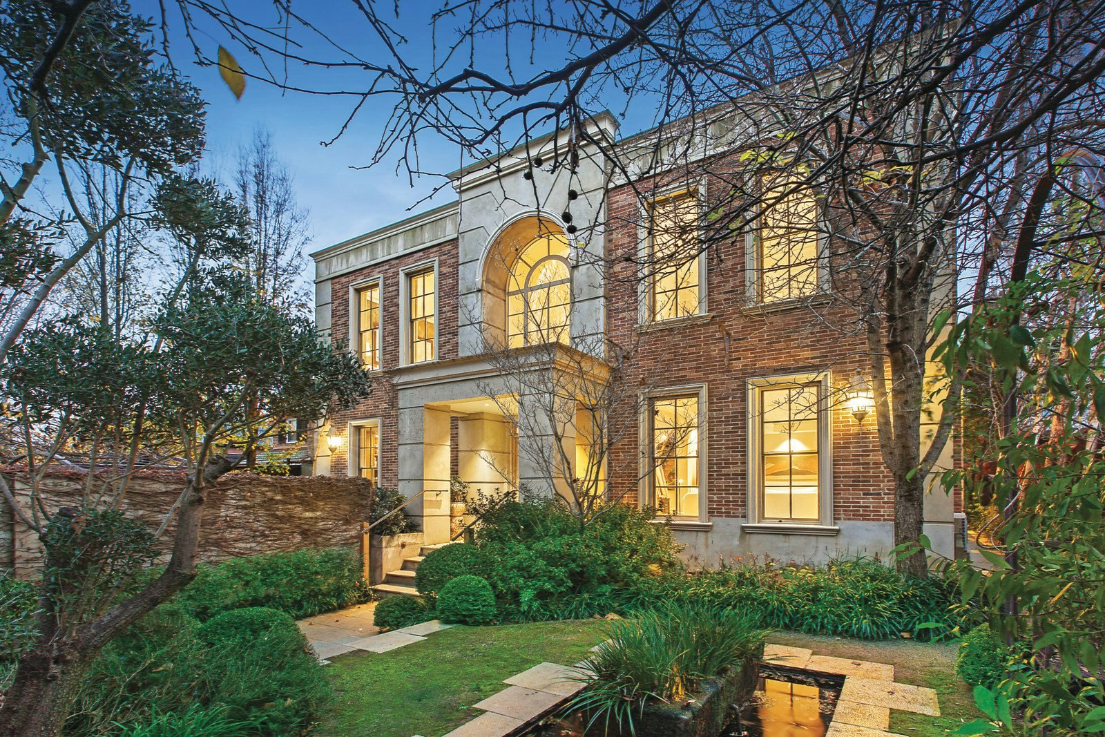 9 Avalon Road, Armadale, VIC