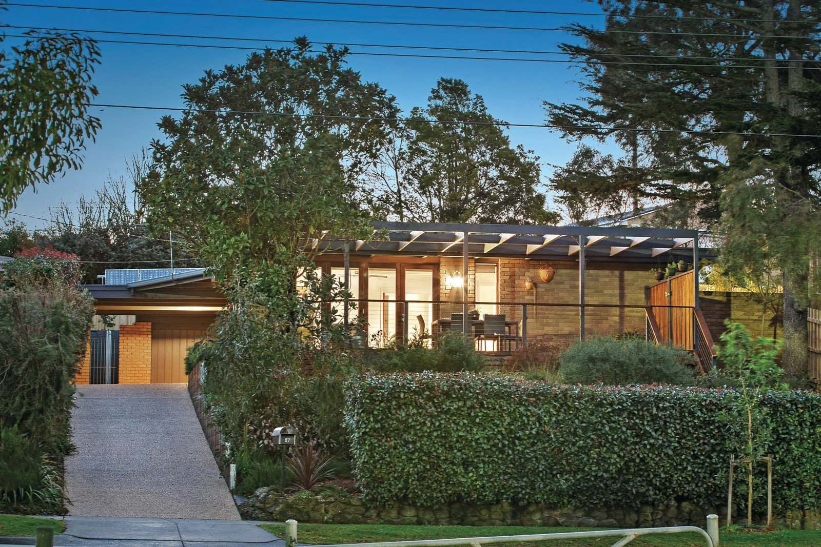 27 Sixth Avenue, Burwood, VIC