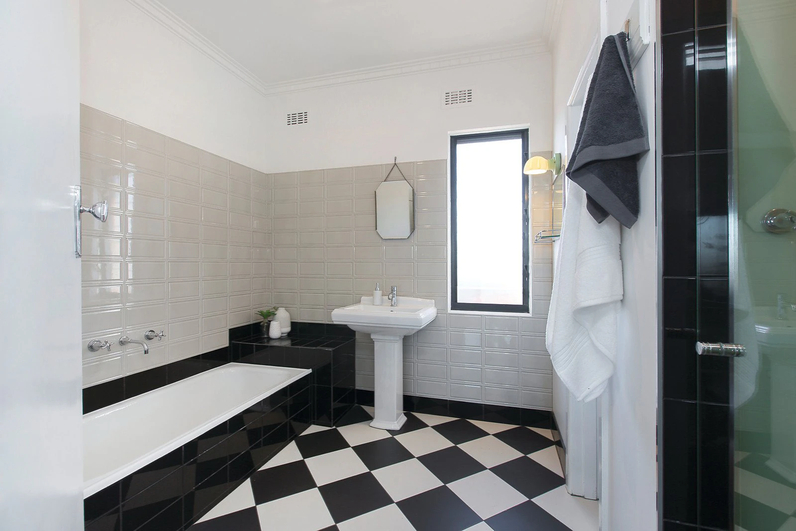 749 Hawthorn Road, Brighton East, VIC