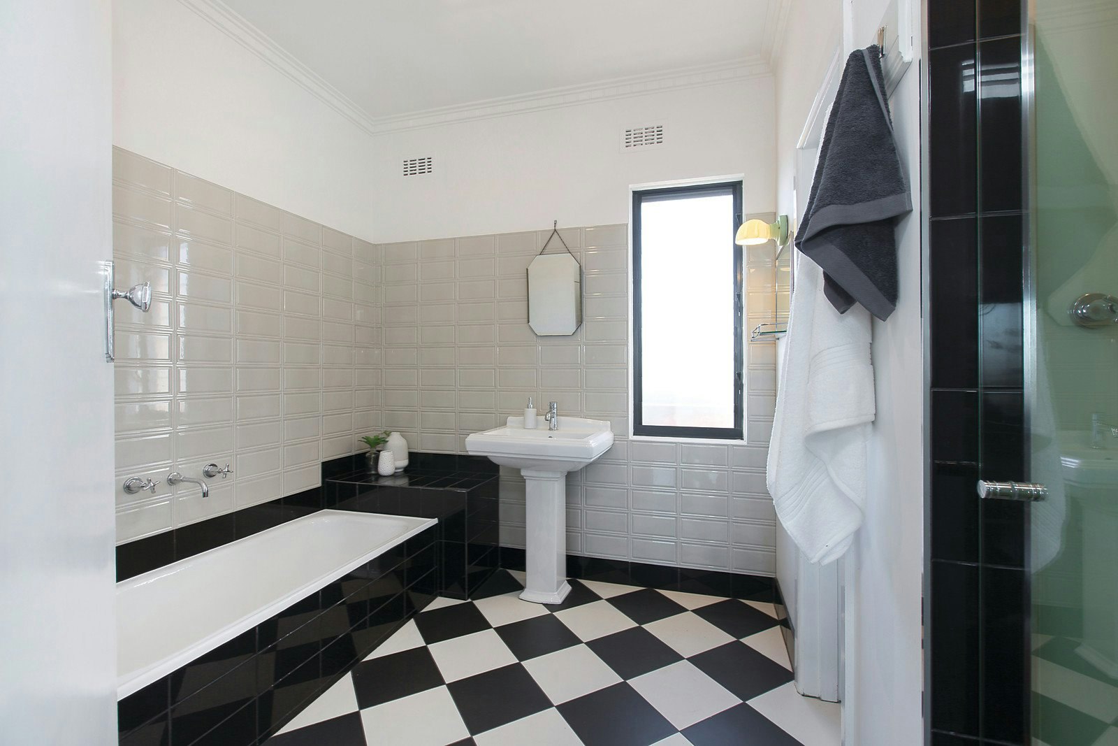 749 Hawthorn Road, Brighton East, VIC