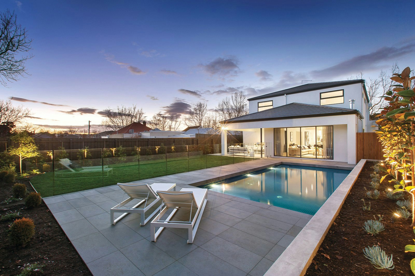 2 Netherlee Street, Glen Iris, VIC