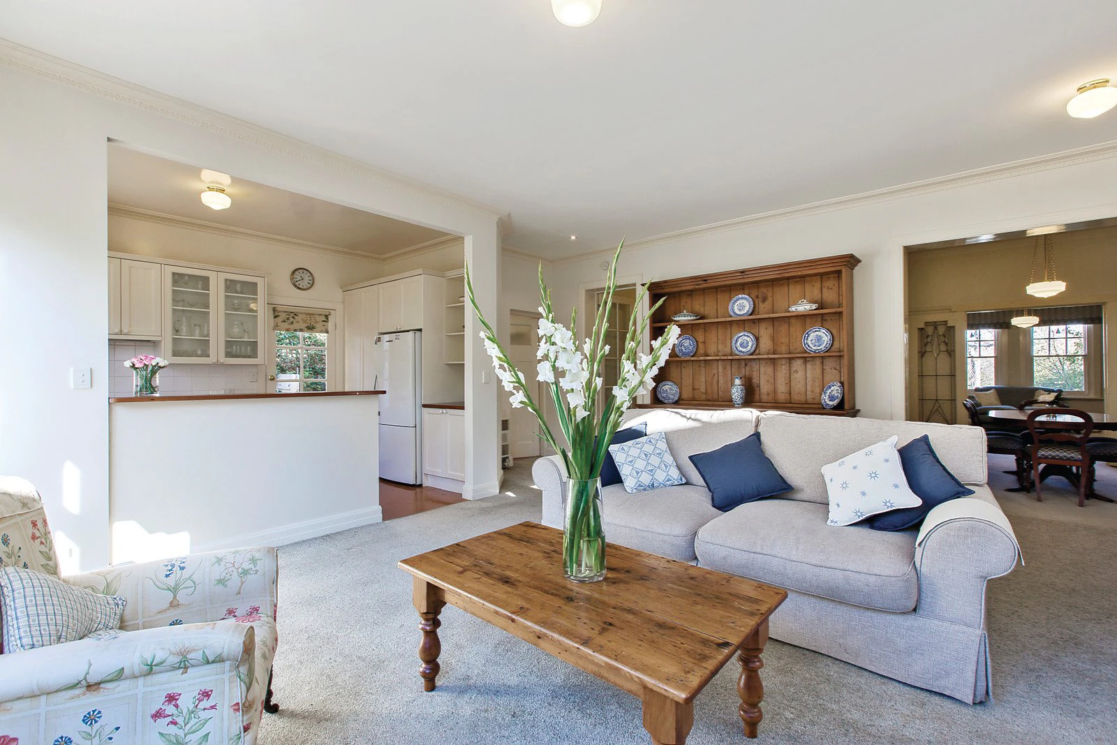 16 Leopold Crescent, Mont Albert, VIC