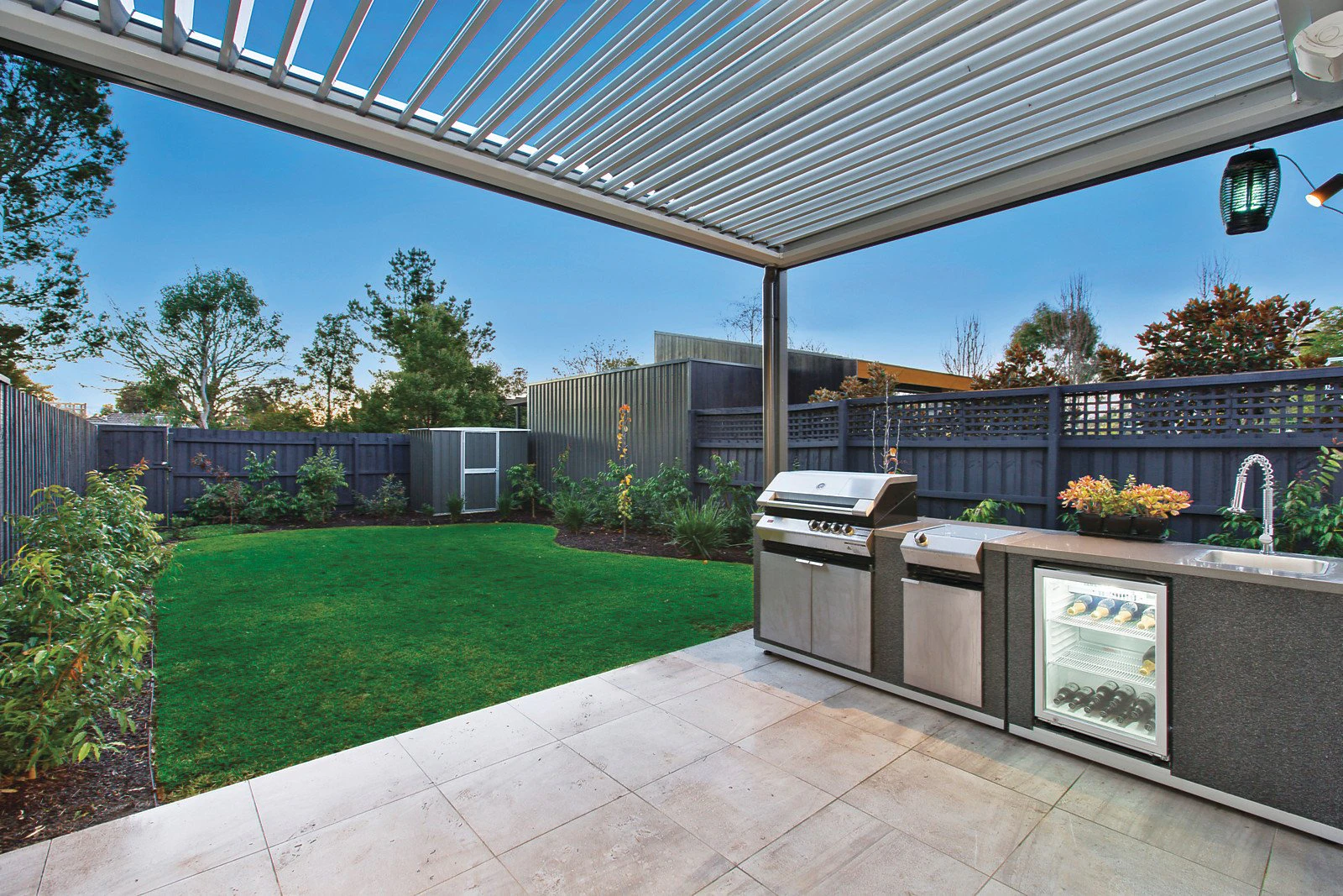 144 Ashburn Grove, Ashburton, VIC