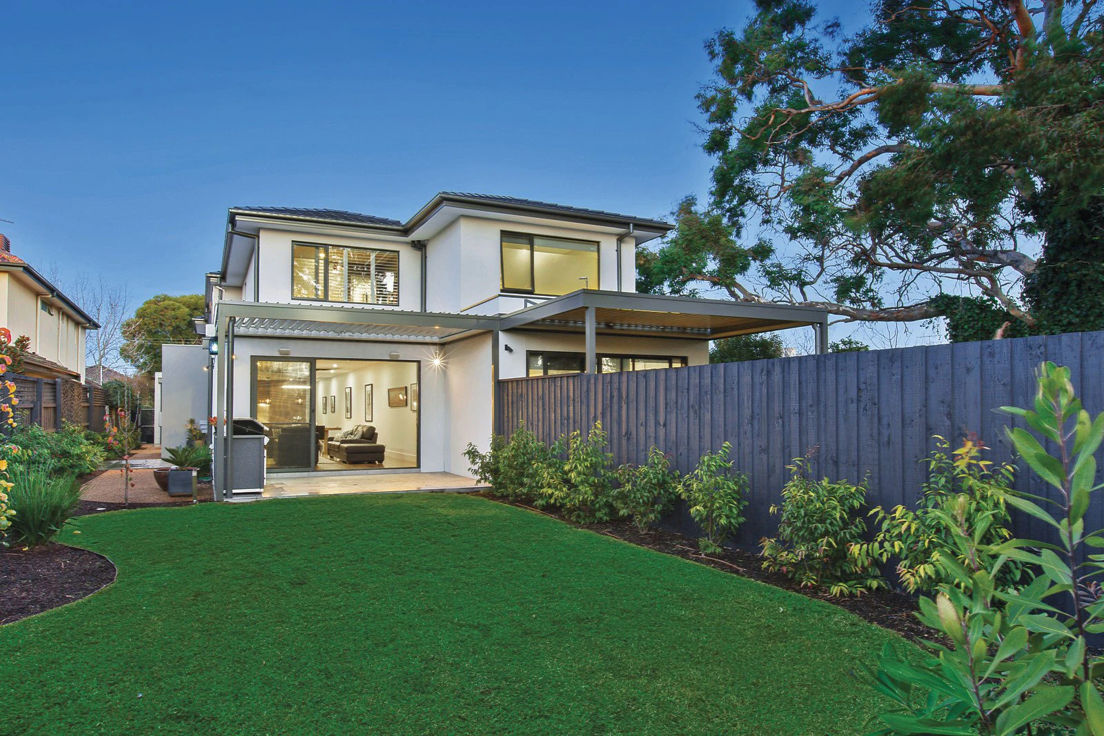 144 Ashburn Grove, Ashburton, VIC