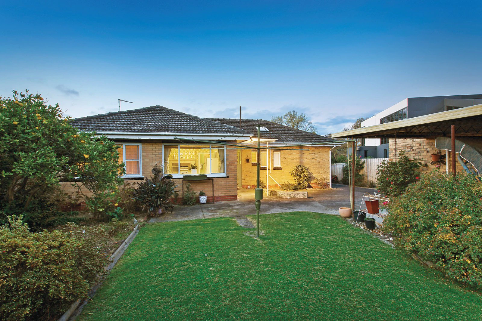 5 Sunlight Crescent, Brighton East, VIC
