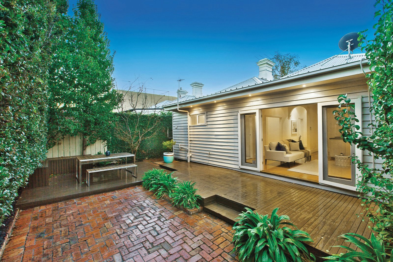 18 Yorkshire Street, Richmond, VIC