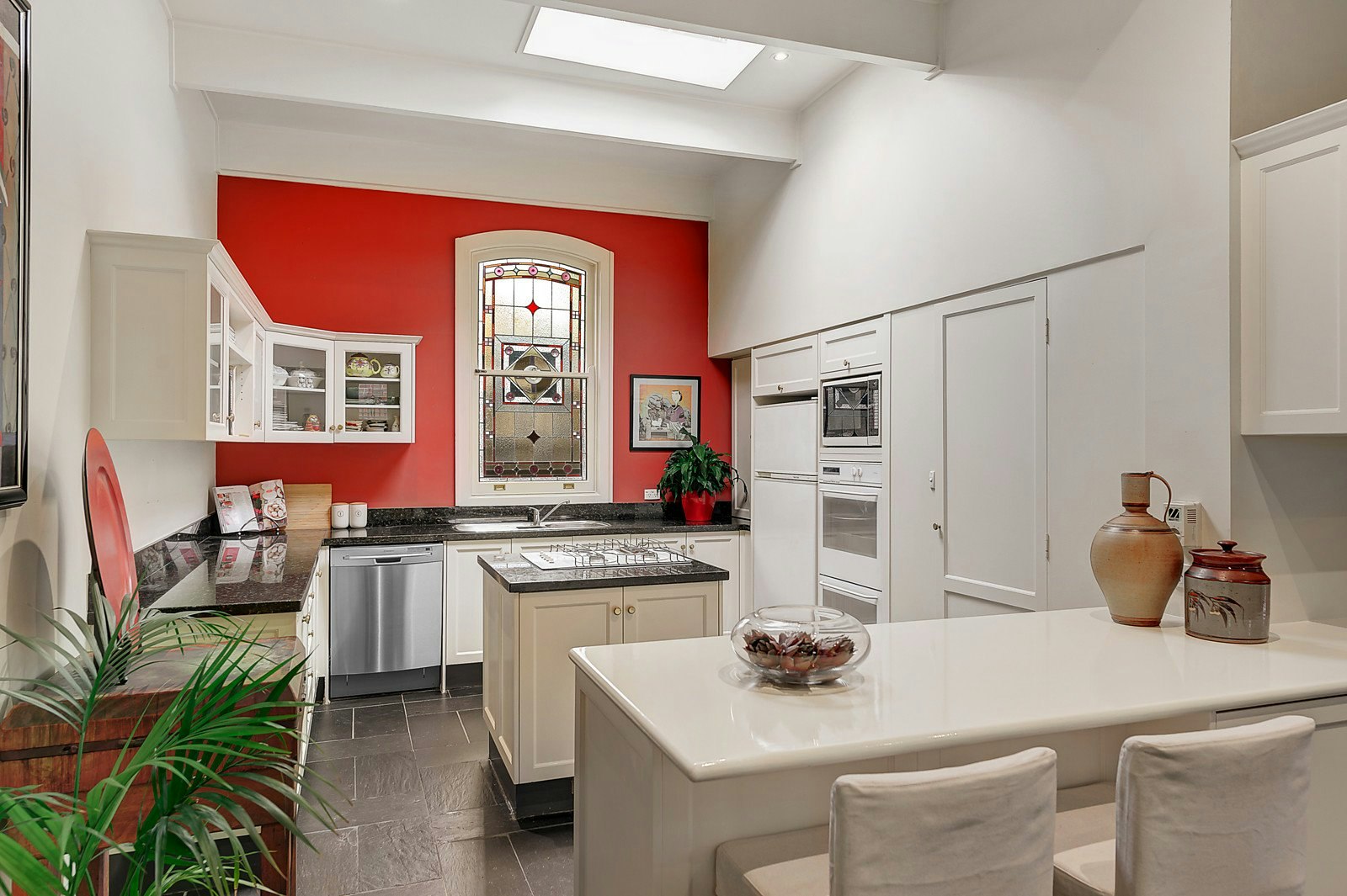 37 Fernhurst Grove, Kew, VIC