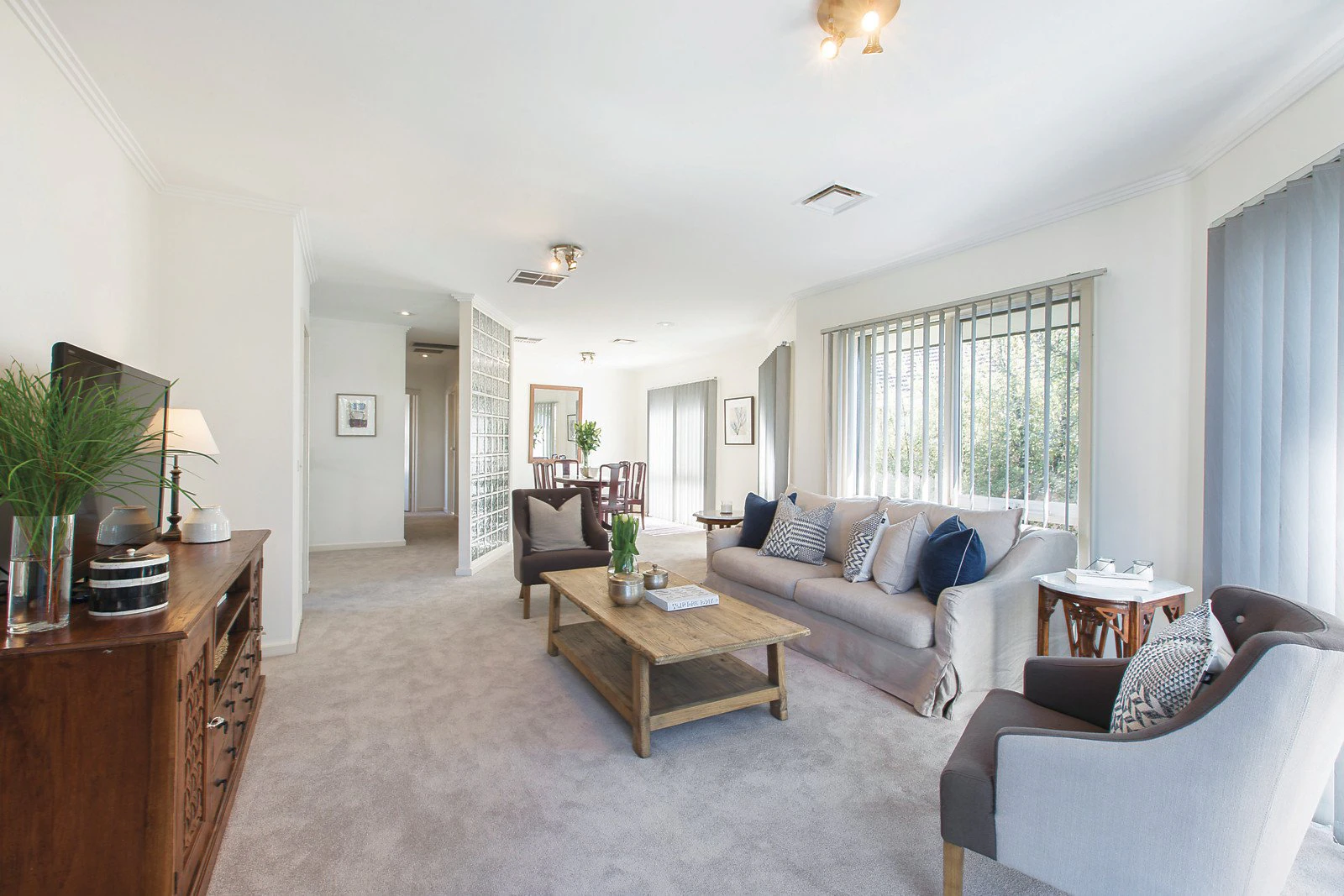 1/243 Burke Road, Glen Iris, VIC