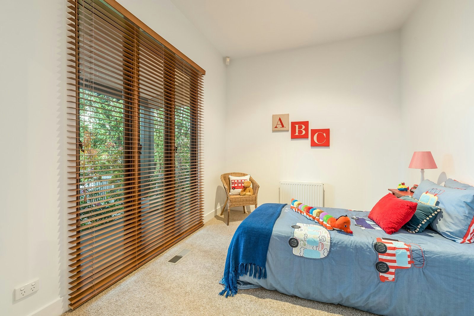 8 Hassett Avenue, Canterbury, VIC