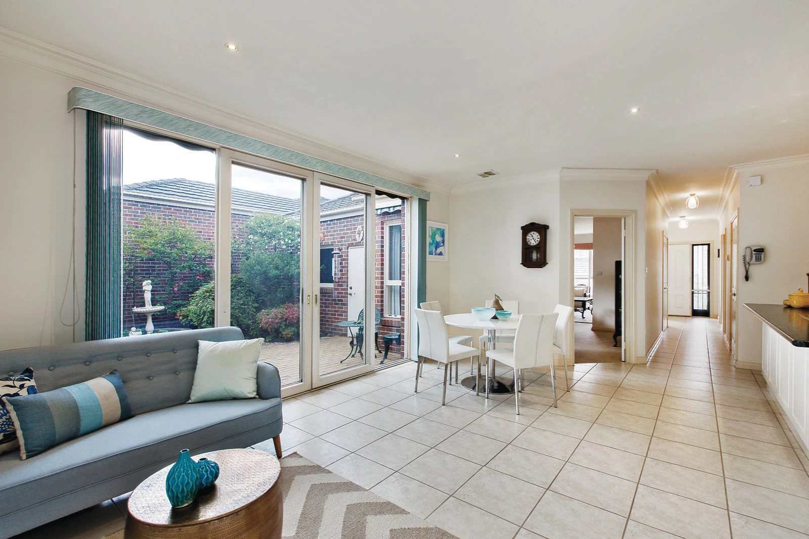 2/99 Strabane Avenue, Balwyn, VIC