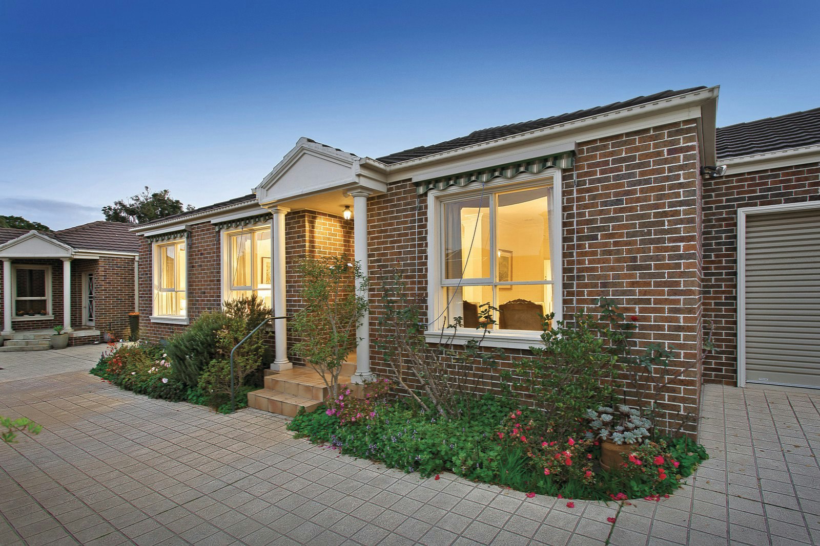 2/99 Strabane Avenue, Balwyn, VIC