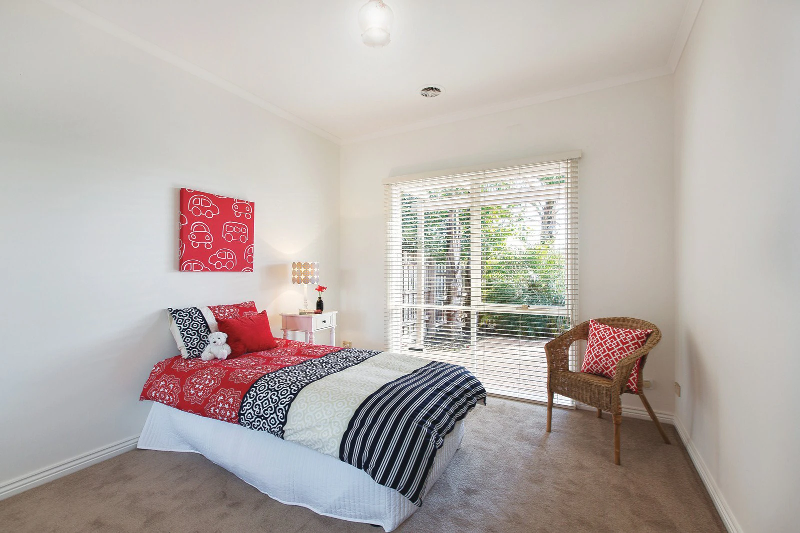 26 Vaughan Crescent, Kew, VIC