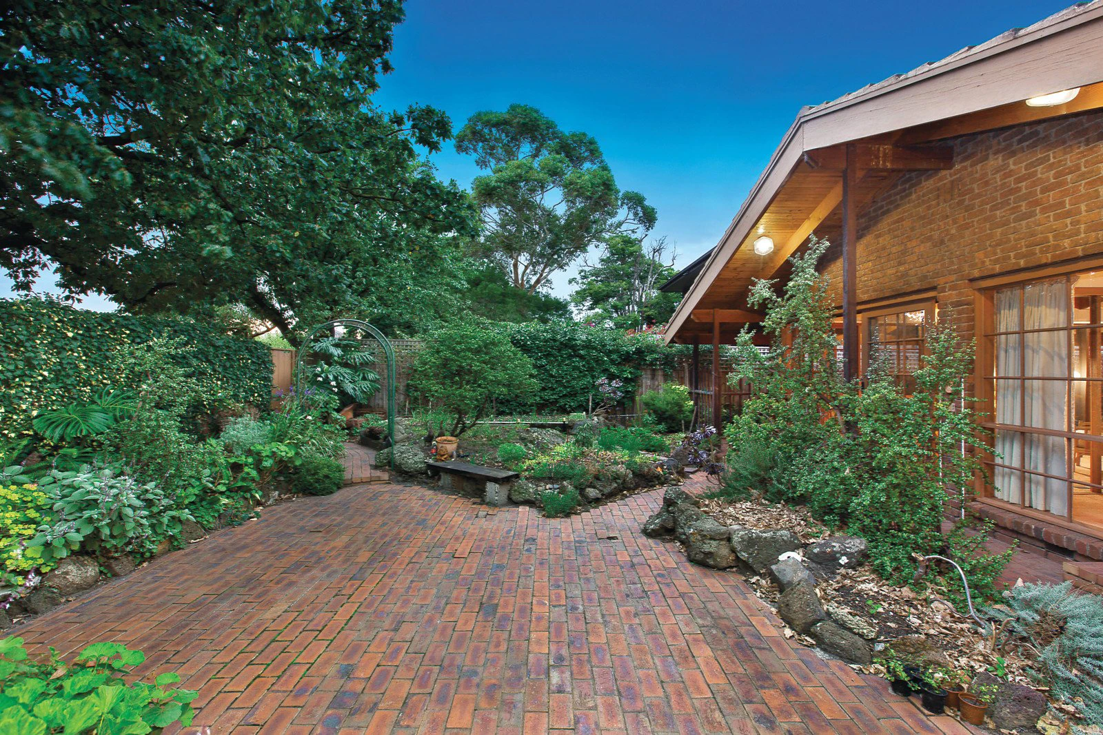 7 Nyora Street, Malvern East, VIC