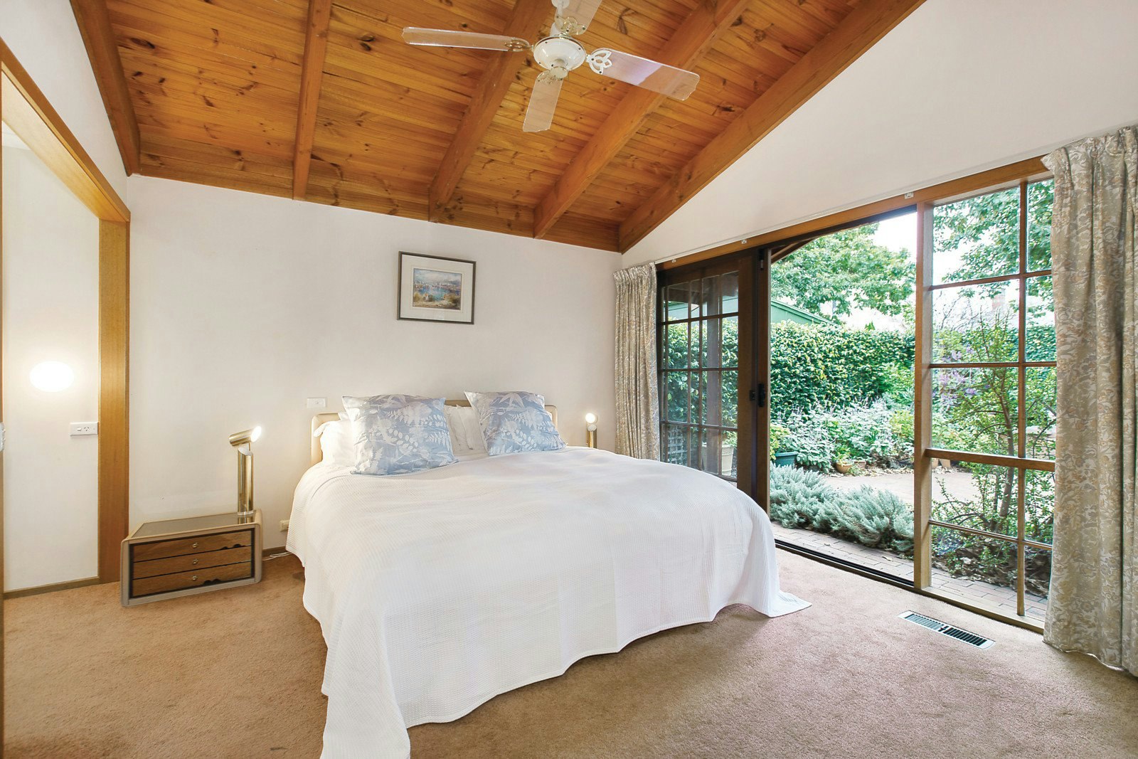 7 Nyora Street, Malvern East, VIC