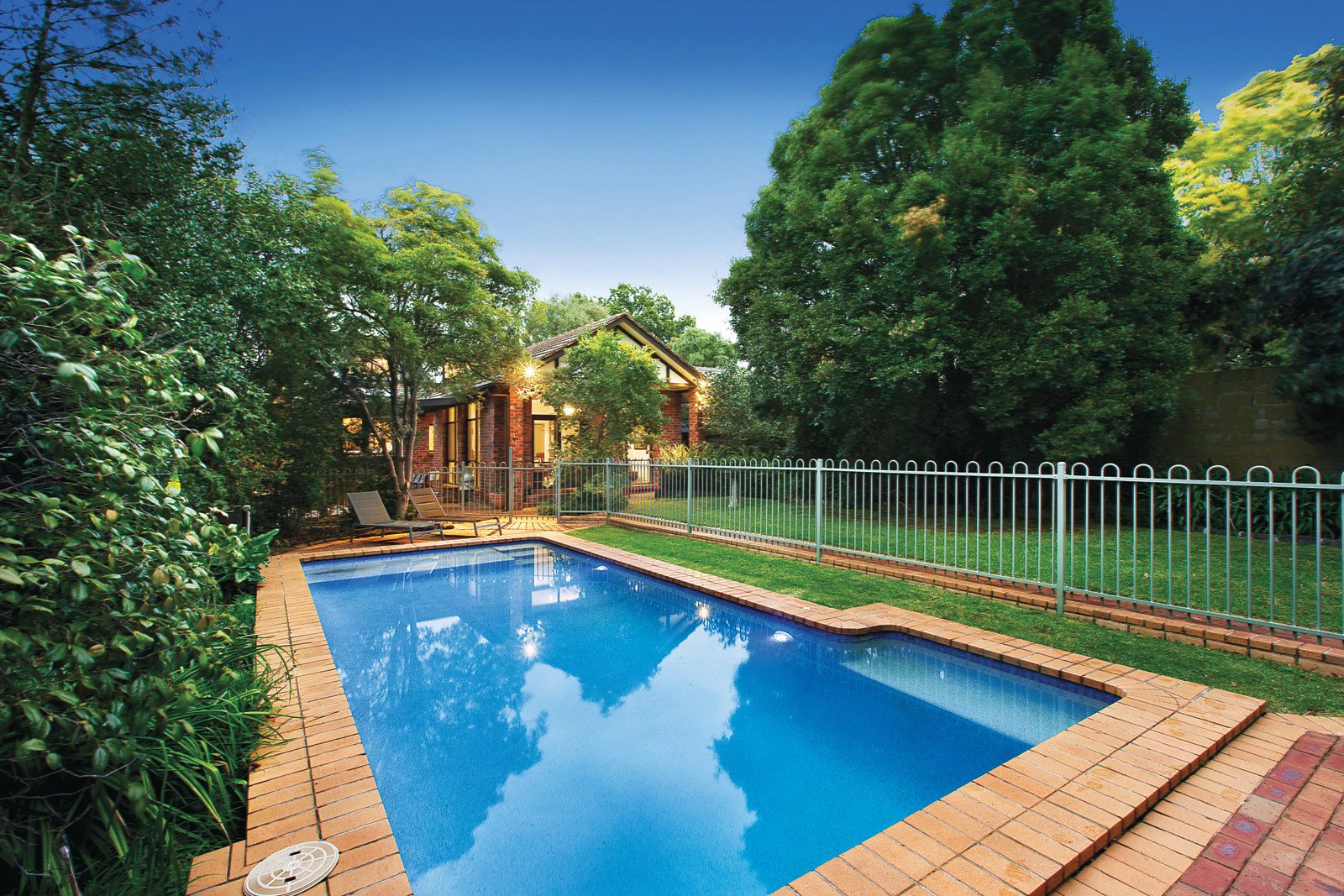 33 Kenmare Street, Mont Albert North, VIC