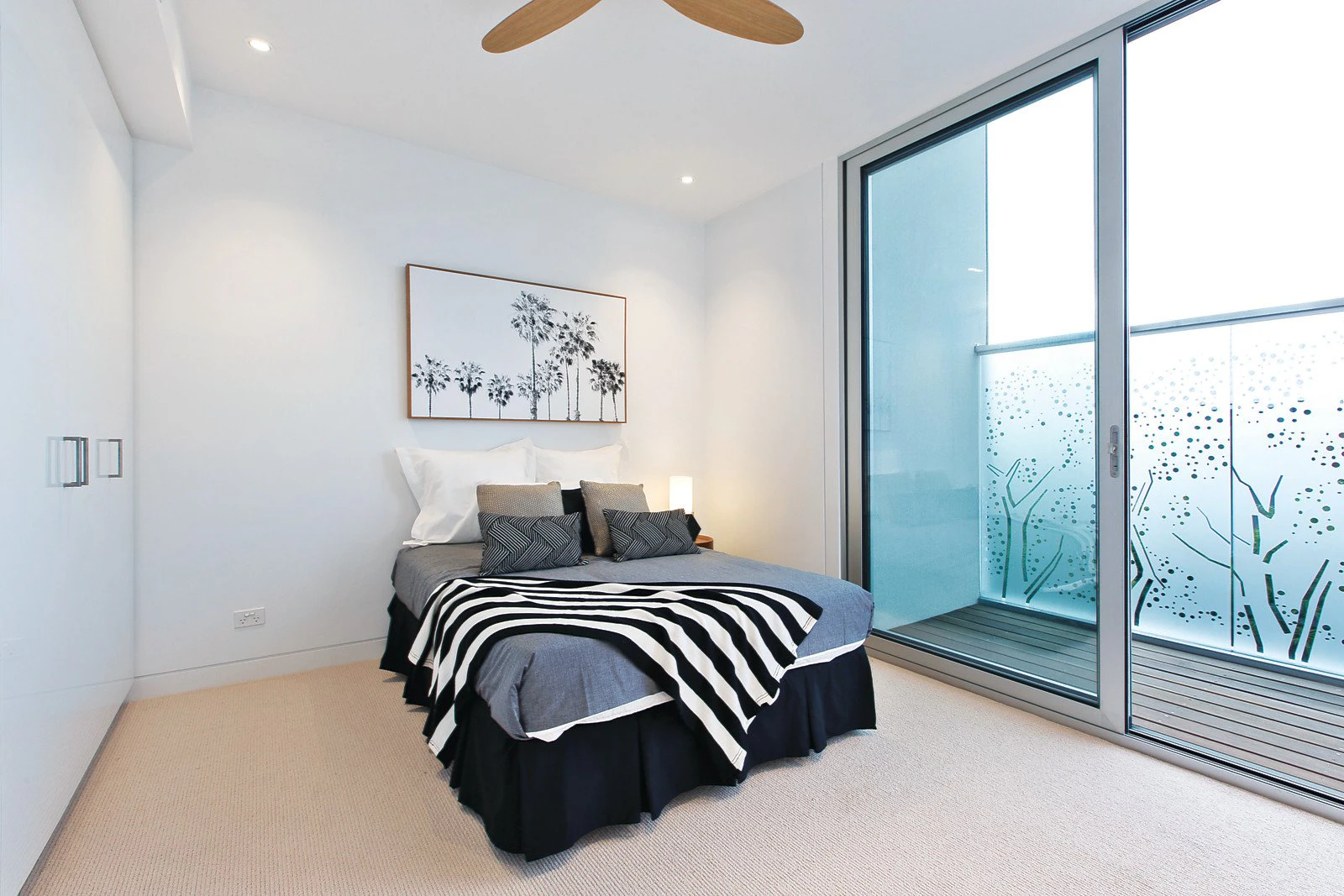 3A Waltham Place, Richmond, VIC