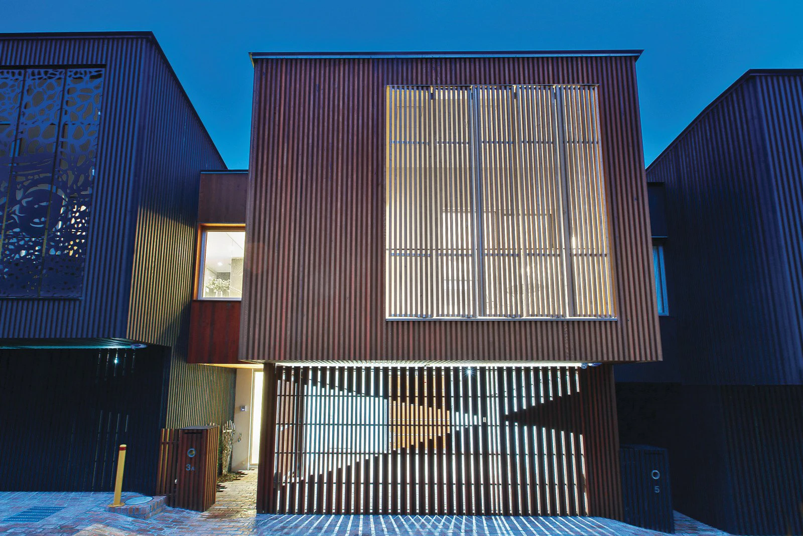 3A Waltham Place, Richmond, VIC