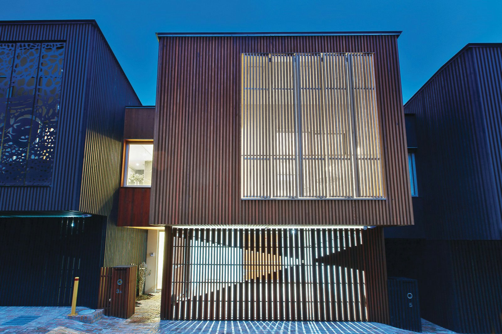 3A Waltham Place, Richmond, VIC