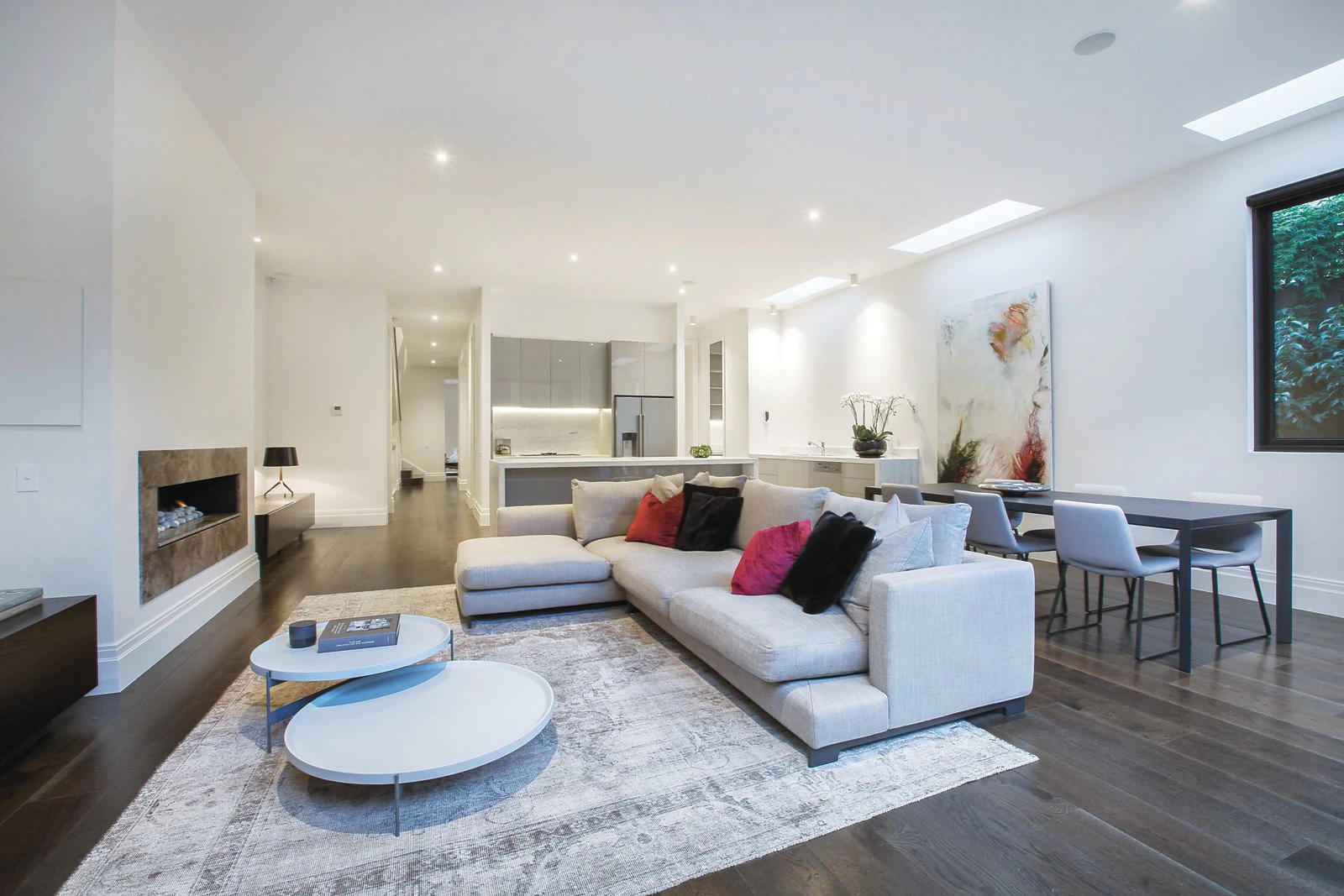 9 Lisbuoy Court, Toorak, VIC