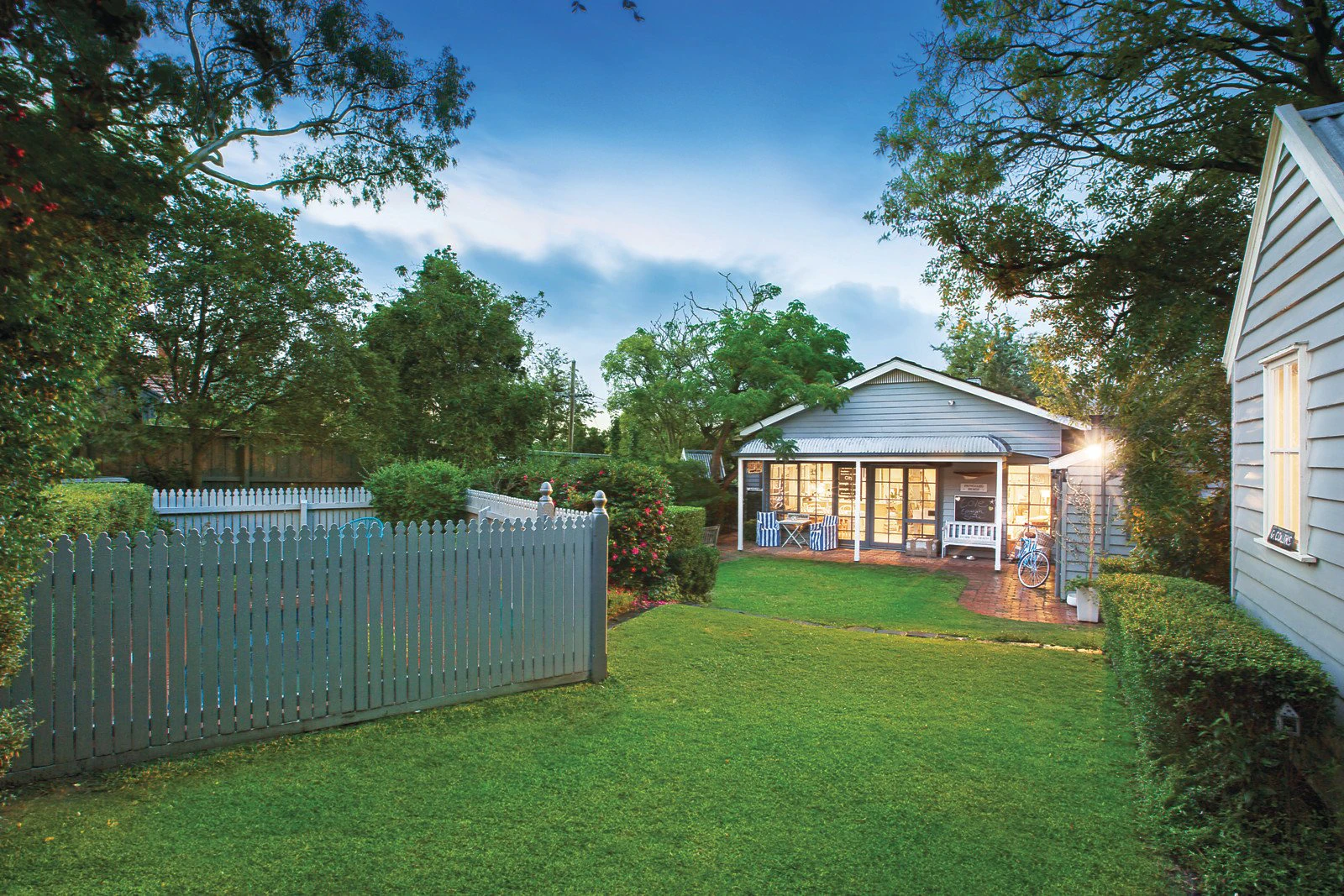 26 Howard Street, Glen Iris, VIC